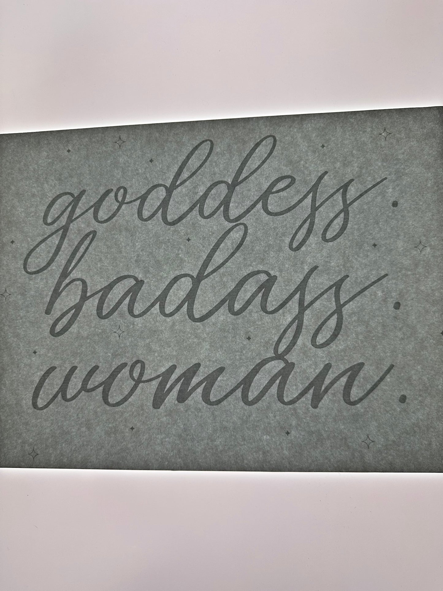 GODDESS BADASS WOMAN TRANSFER (WHITE)