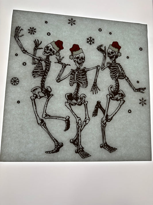 CHRISTMAS DANCING SKELETONS TRANSFER (MULTICOLORED)